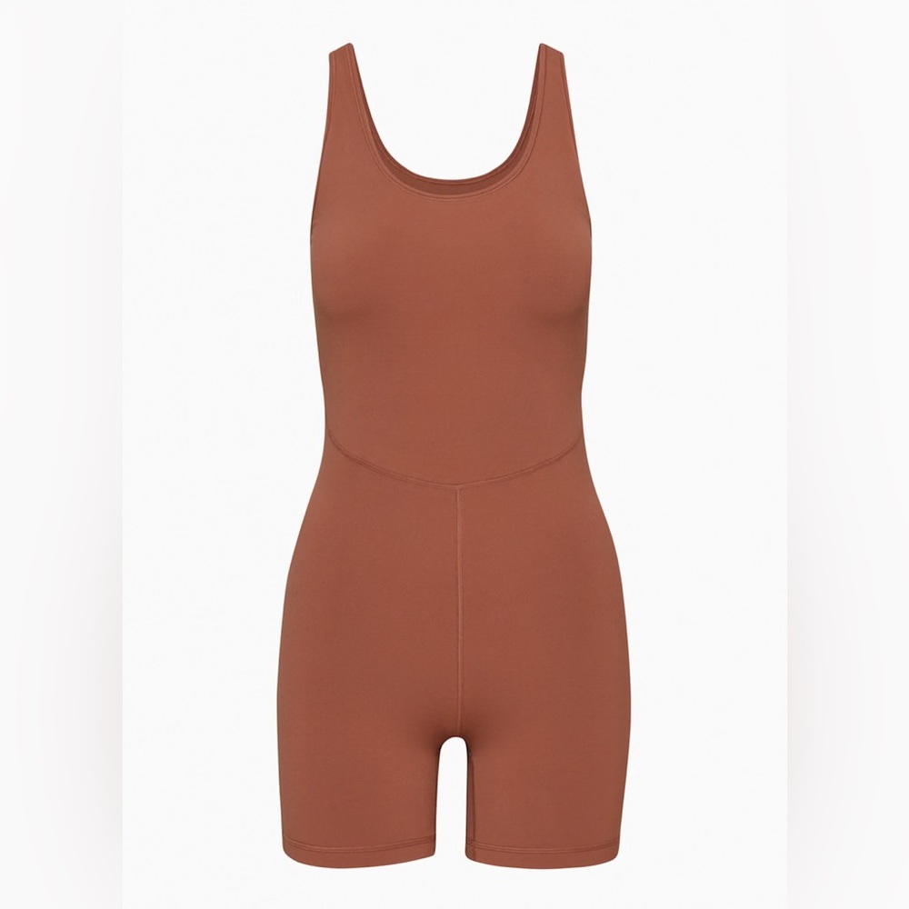 Aritzia TNA Butter Sway Romper 2”